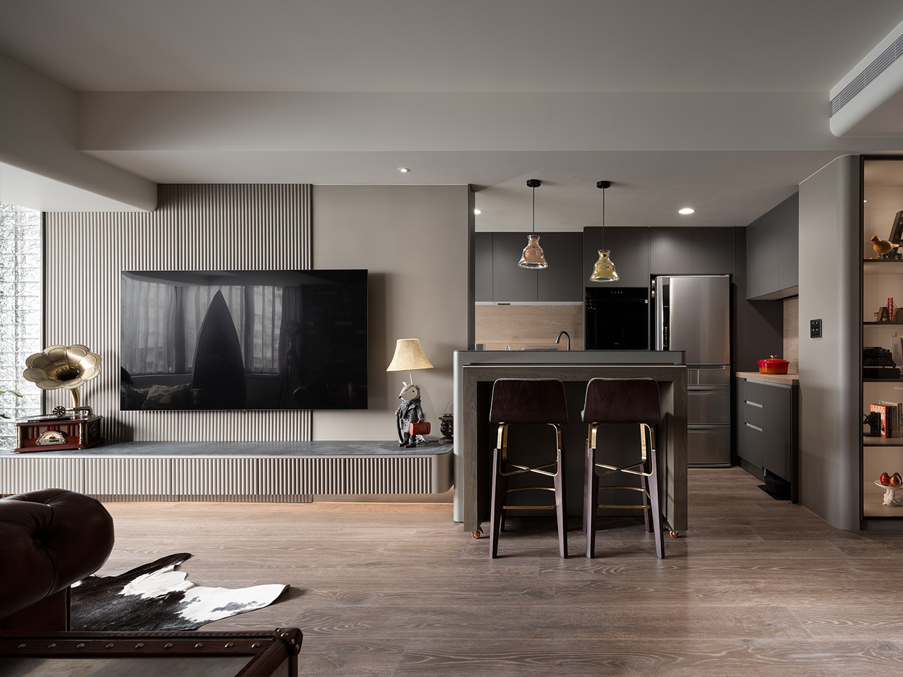 07 The Mayfair Apartment | English Elegance Design cover image — Taisi Interior Design 太熙室內設計