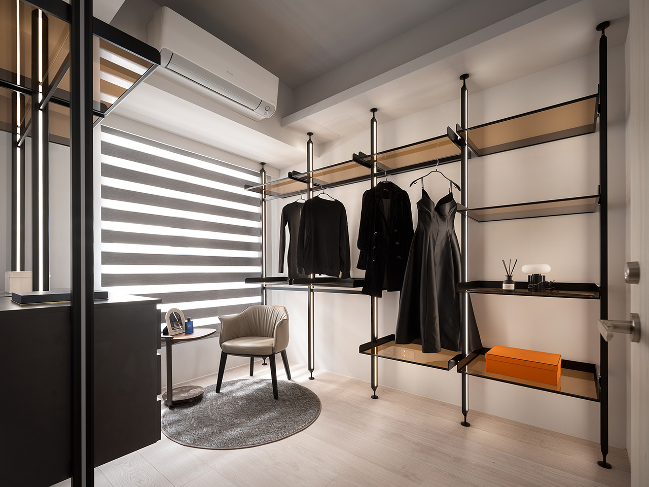 08 The Crest Estate | Timeless Elegant Residence interior photo #5 — Taisi Interior Design 太熙室內設計