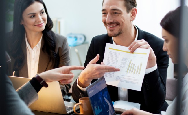 What’s the Difference Between a Line of Credit and Revenue-Based Financing?