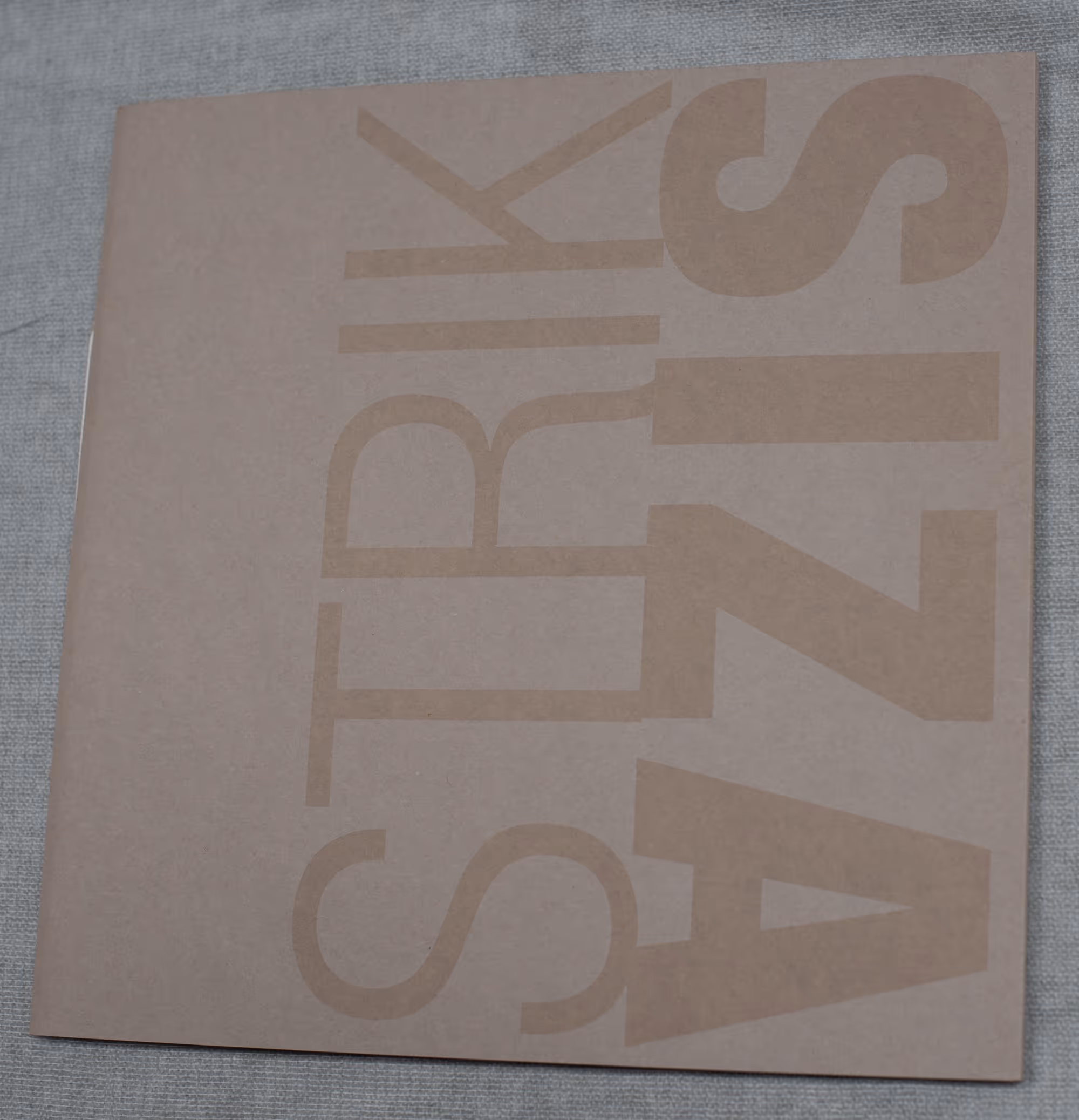 Siza STRIK — 52 Works on Siza — publication by Berend Strik (€€22,50)
