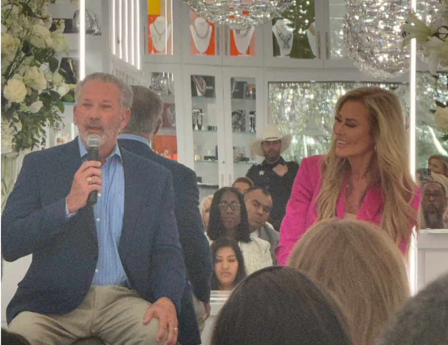 Theresa Roemer Level Up event