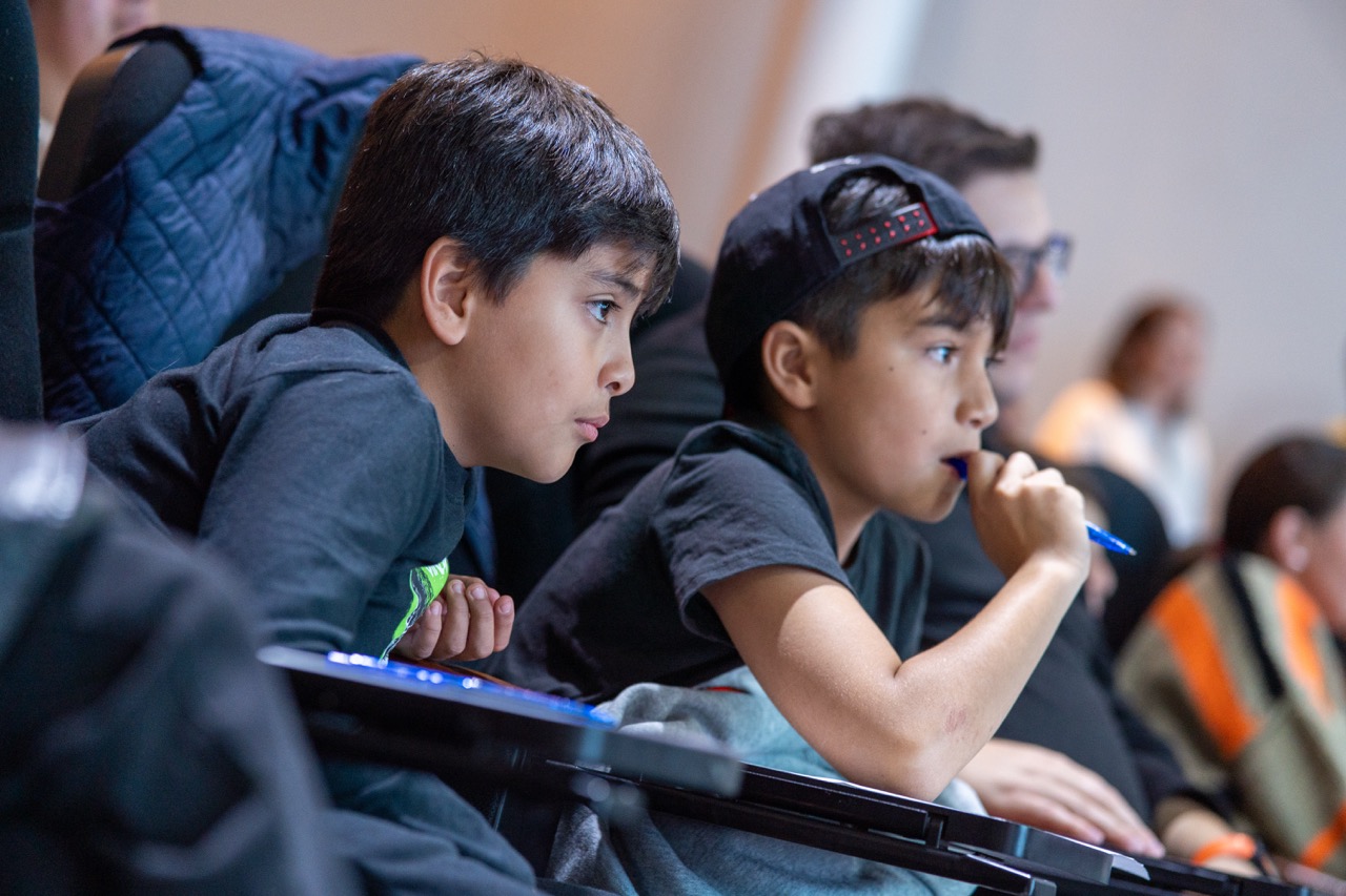 Niños en una actividad educativa de la Corporación Cambiemos Chile
