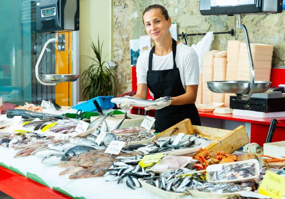 Pescadera de un mercado de barrio