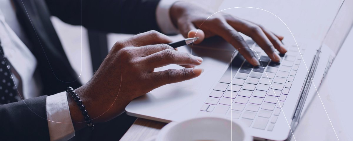 No-code no jurídico corporativo e a libertação da dependência tecnológica para estruturar a operação