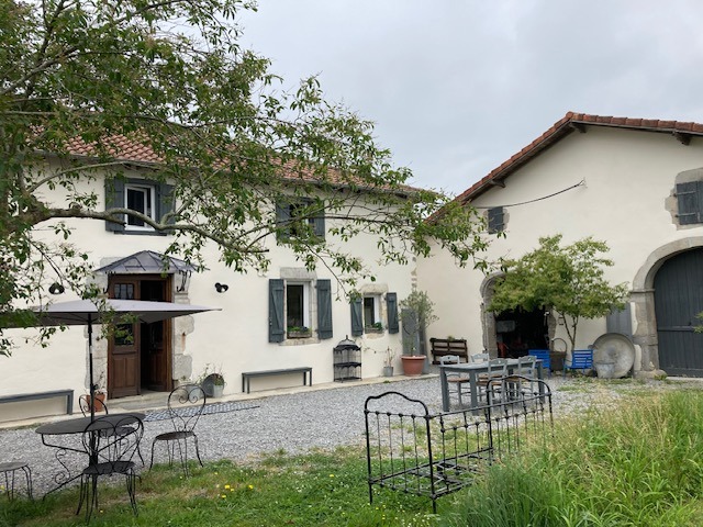Rénovation complète — Grand Pellebat à Cauneille