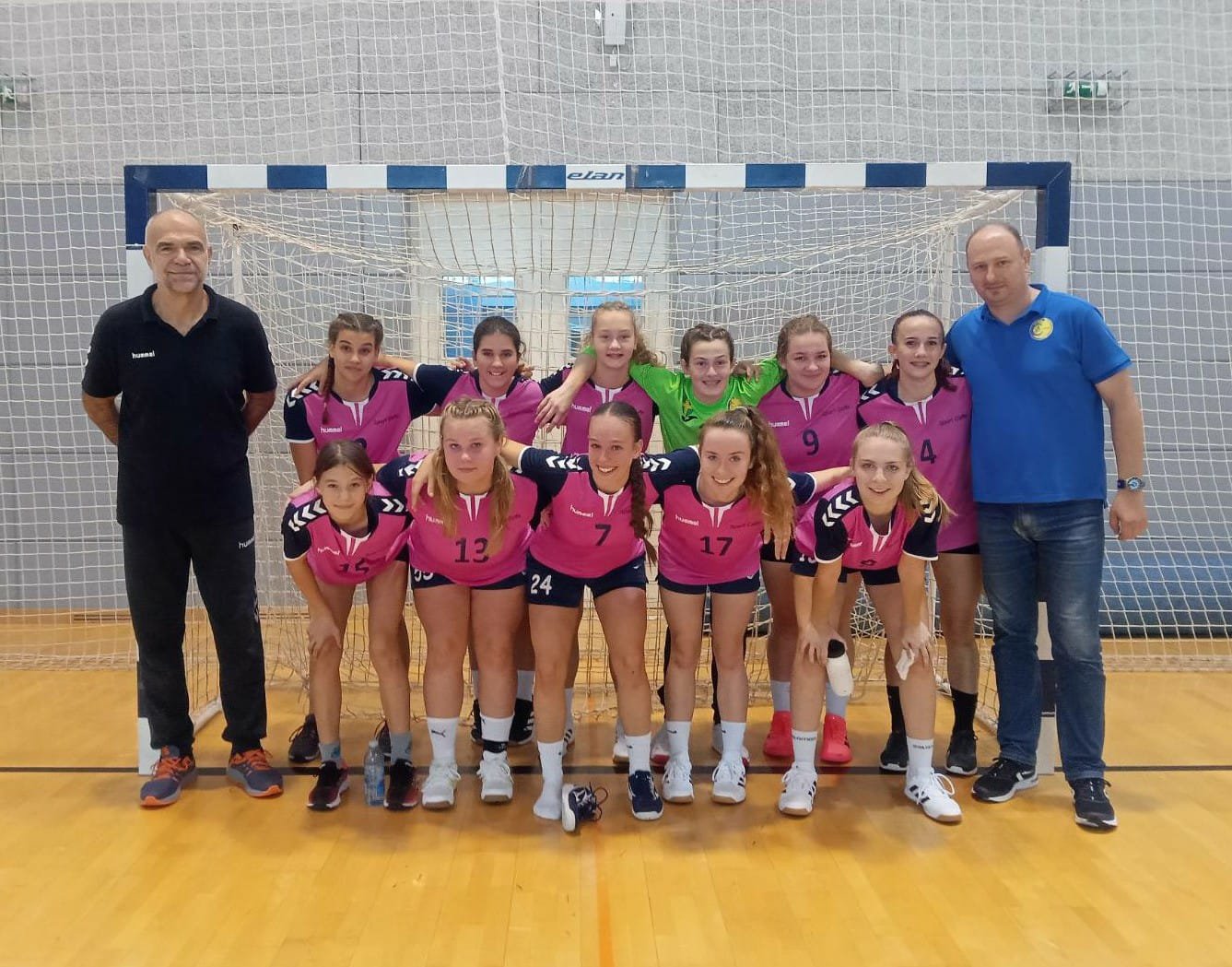 Cheering for the “Arena” Women's Handball Club