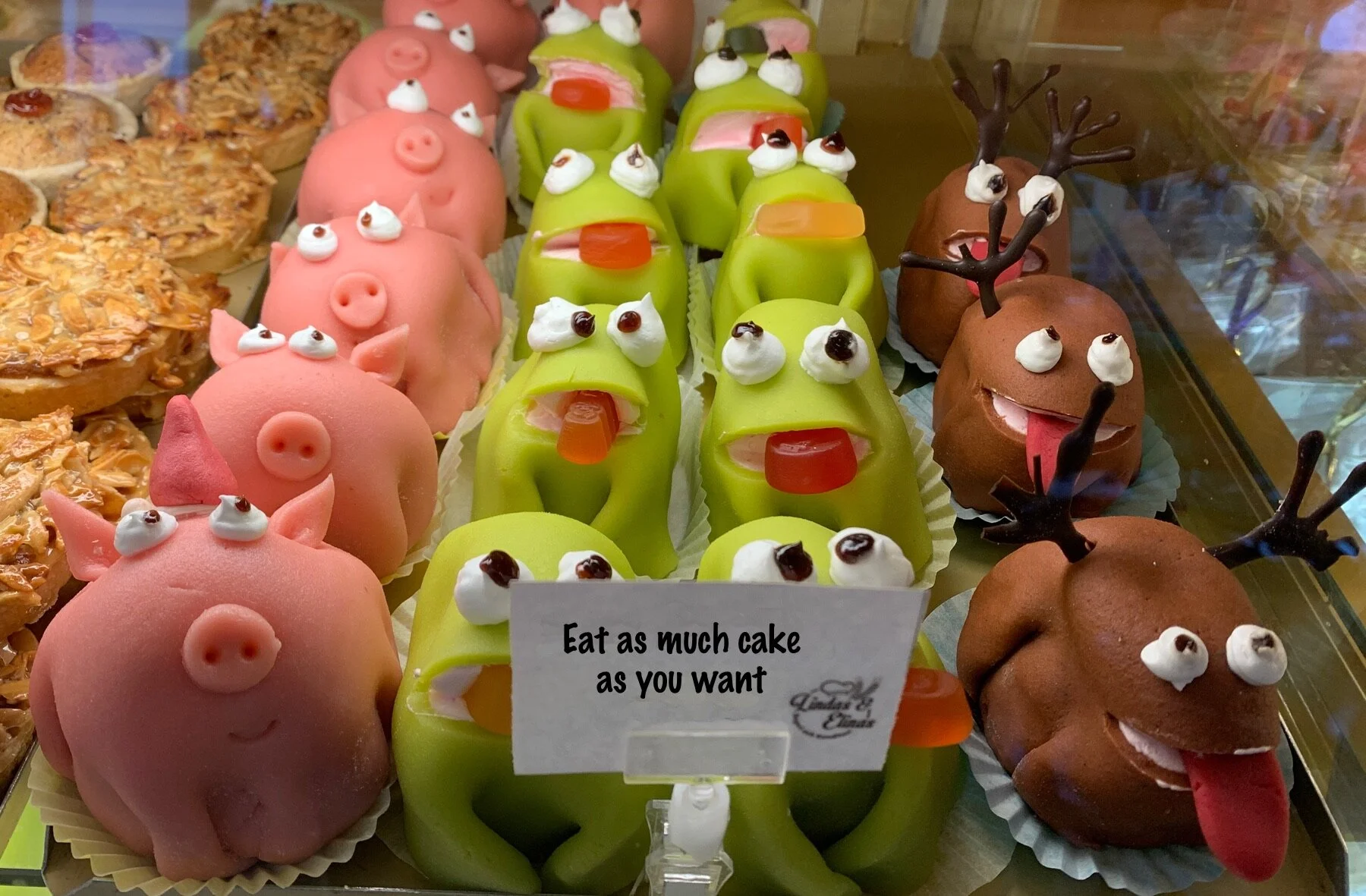 What students want from their first job