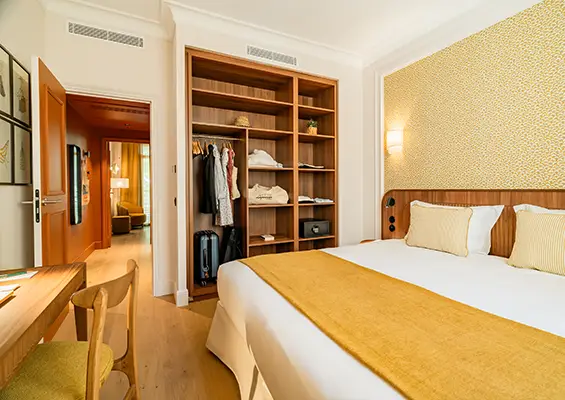 Chambre Familiale Supérieure Hôtel Lepoussin