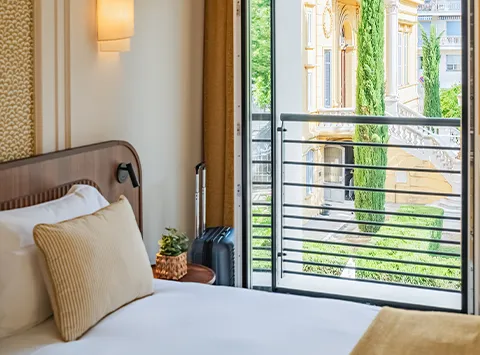Last minute hotel Lepoussin offer.