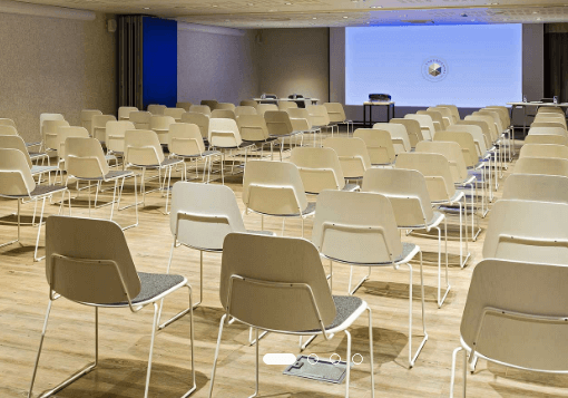 meeting room hotel heliopic chamonix