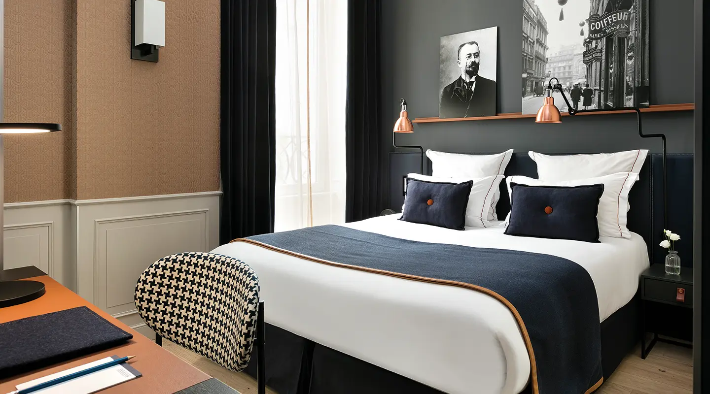 Comfortable and stylish room at the Square Louvois hotel in Paris