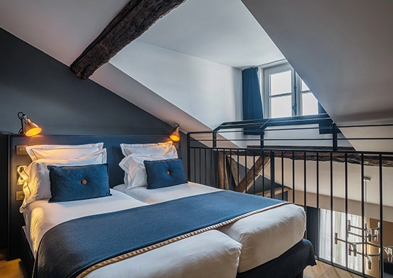 Chambre Duplex hôtel Square Louvois paris mezzanine