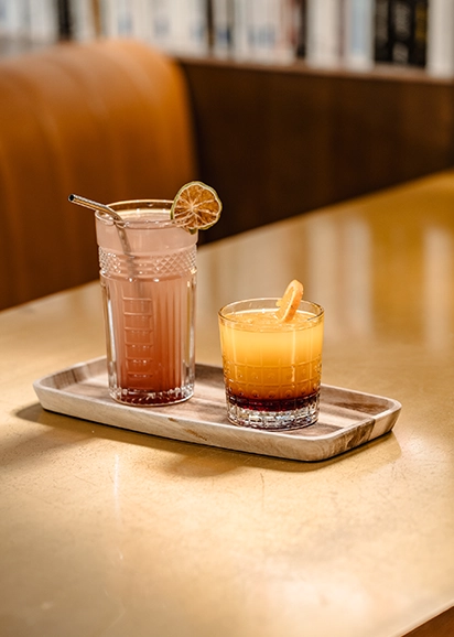 Cocktails au bar le st-alban à la clusaz