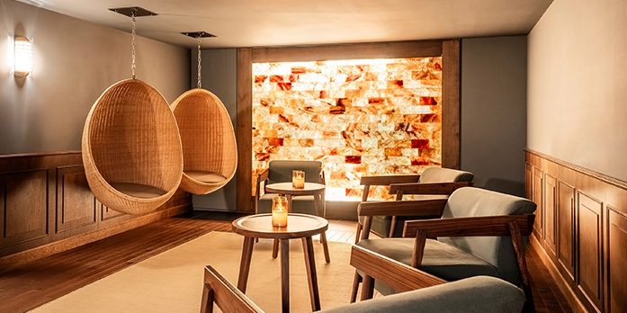 Entrance to the St-Alban NUXE spa