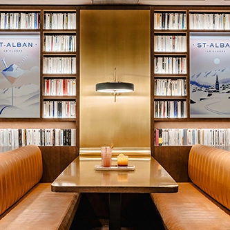 Cocktails au bar du St-Alban