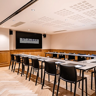 Salle séminaire en U