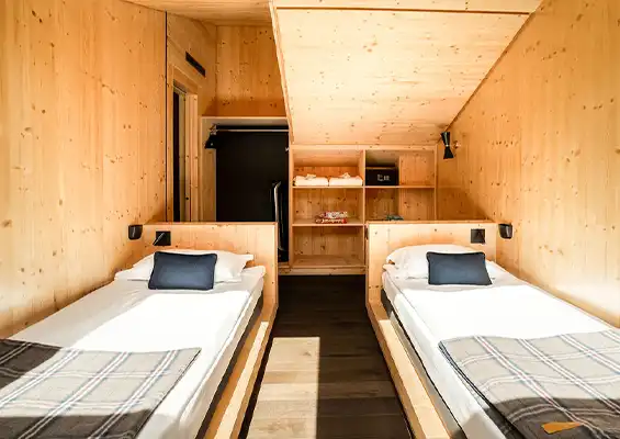 St-Alban Superior Family Room 2 single beds