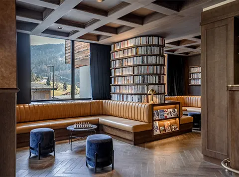 photo lobby hôtel st-alban la clusaz