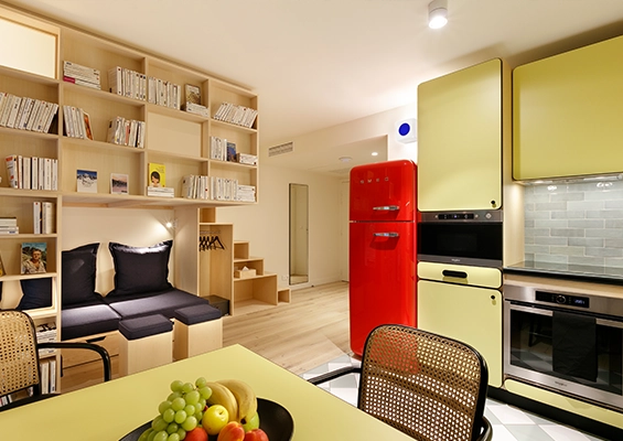 Bellamy mezzanine studio overview