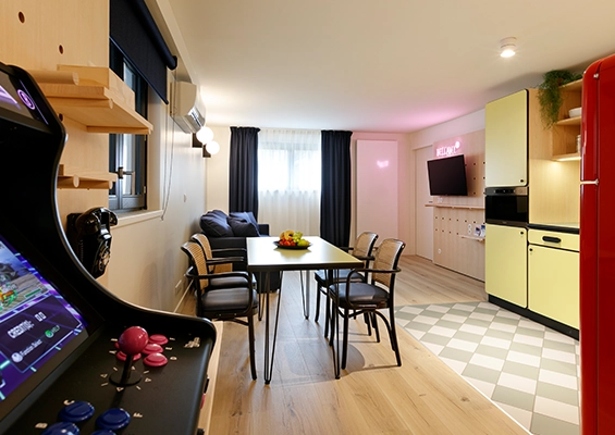 2 room apartments 4 people Bellamy entrance