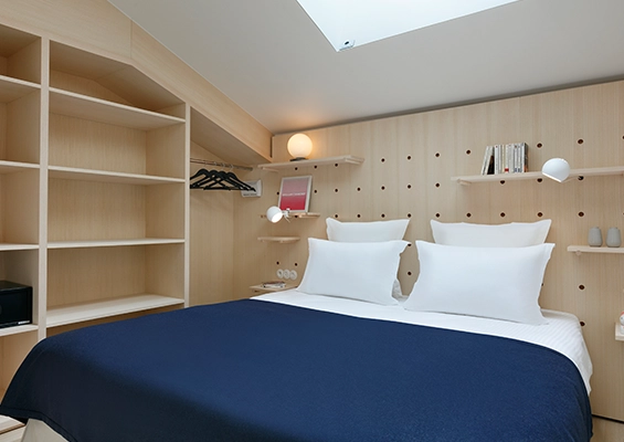 2 room apartment with terrace Bellamy double bedroom