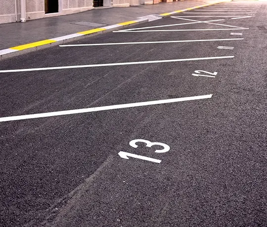 Parking couvert aux appartements Bellamy Chamonix