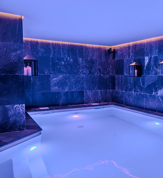 piscine du spa araucaria à la plagne