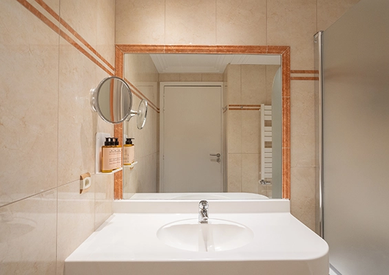 Classic bedroom bathroom - Araucaria La Plagne