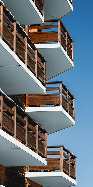 Balcon hôtel araucaria à la plagne