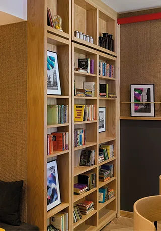 Bibliothèque hôtel oh la la