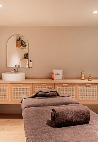 Les Menuires Ours Blanc Hotel Treatment Room