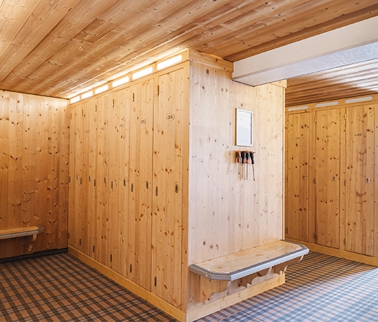 Skiroom at the Ours Blanc hotel in Les Menuires