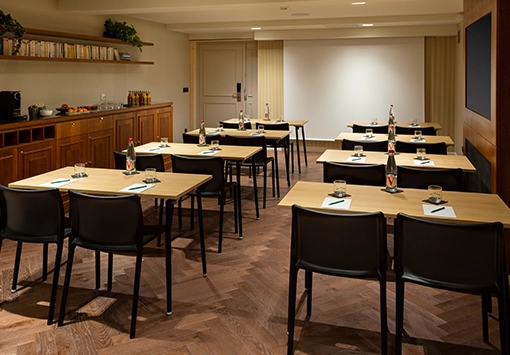 seminar room at the Hotel Ours Blanc les Menuires