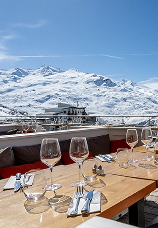 Restaurant La Terrasse de l'Ours Blanc in Les Menuires