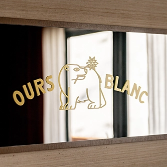 Mirroir dans chambre