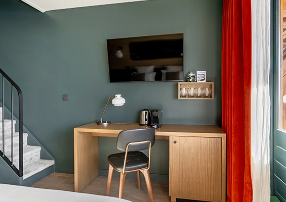 Duplex room for 4 people hotel Ours Blanc office