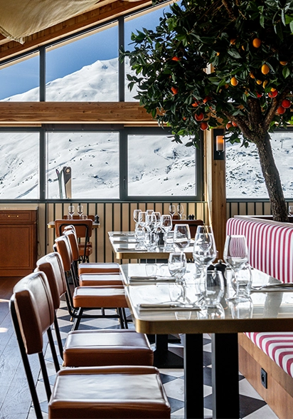 Indoor room of the restaurant Les Menuires