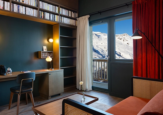 Superior family room with the White Bear view