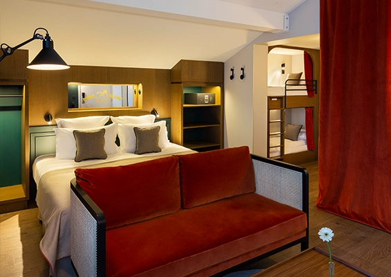 Superior family room at L'Ours Blanc bunk beds