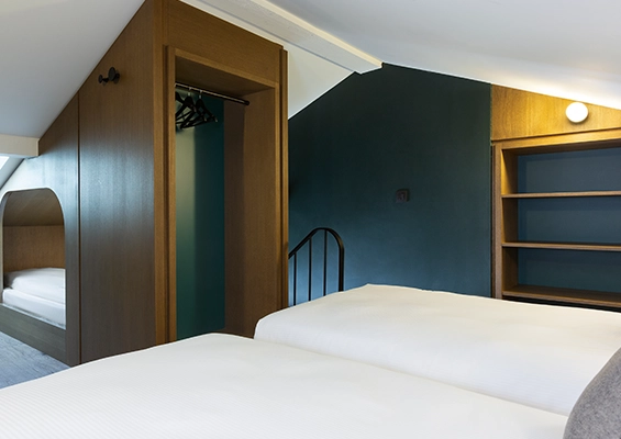 Duplex room for 5 people at L'Ours Blanc with cabin bed view