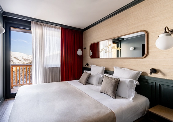 Connecting room for 4 people at L'Ours Blanc bedroom 1