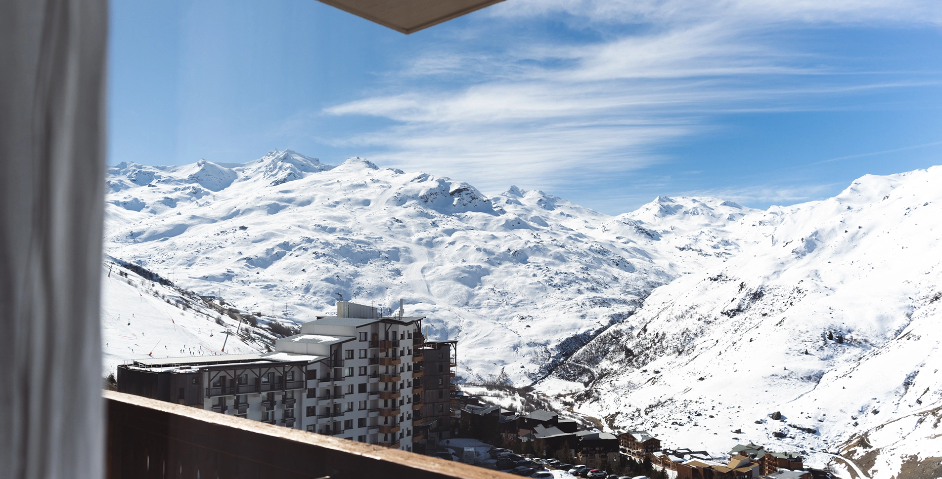 Vue de la station des Menuires depuis l'hôtel Ours Blanc