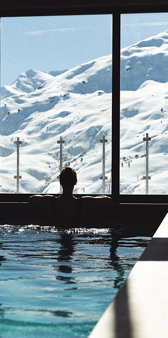 spa NUXE de l'Ours Blanc face au massif de la Masse