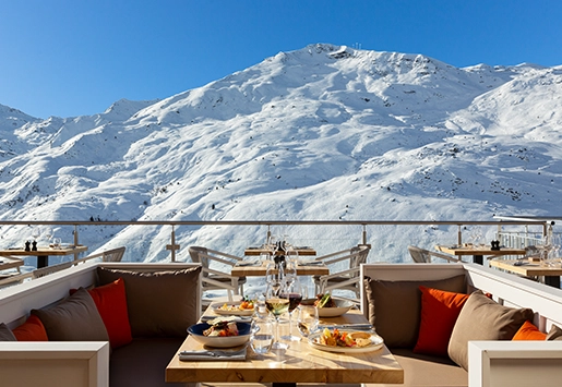 The terrace of Ours Blanc Hotel in Les Menuires