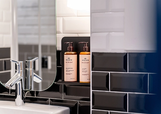 Connecting room for 4 people at L'Ours Blanc bathroom