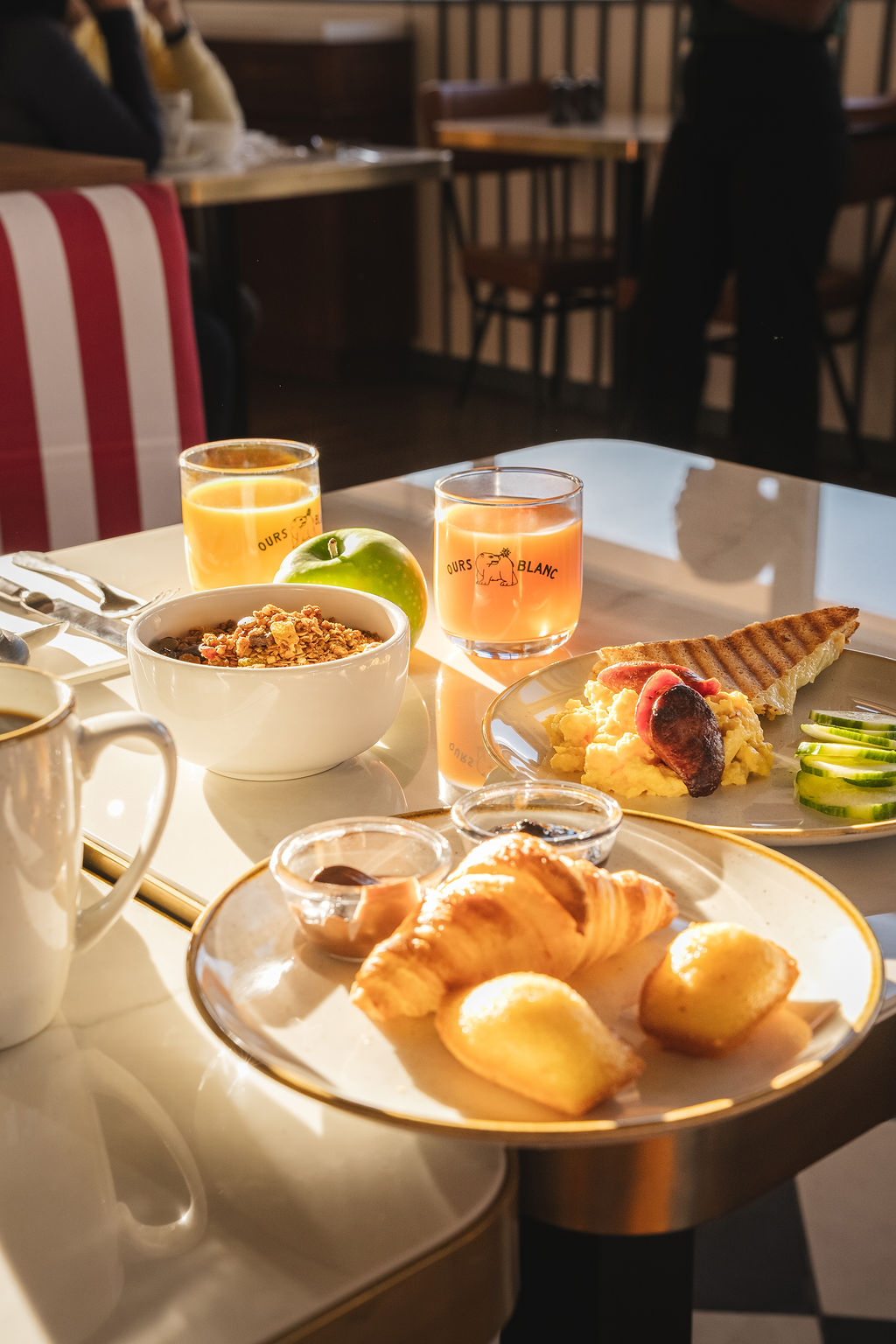 Viennoiserie 2 breakfast Ours Blanc Hotel les menuires
