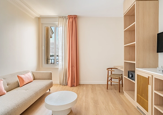 chambre privilege 4 personnes salon