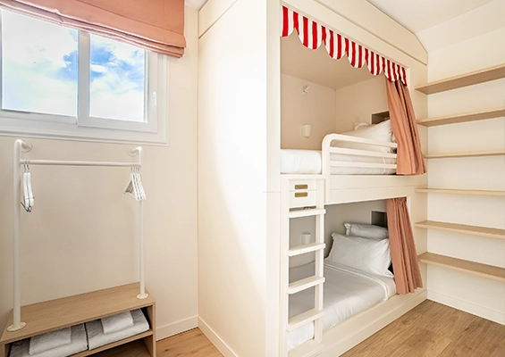 chambre privilege 4 personnes lits superposés