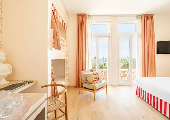 Chambre familiale vue villa camille banyuls sur mer