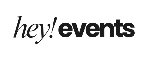 Schriftzug hey! events mit Ausrufezeichen und Punkt.